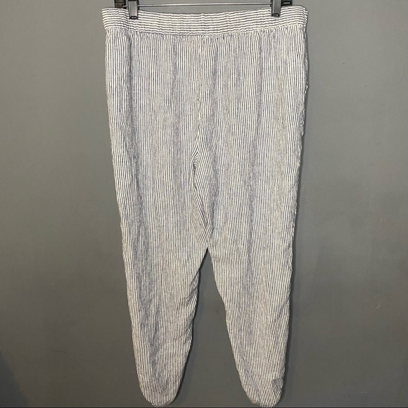 Ellen Tracy Linen Wide Leg Cropped Striped Pants - Picture 4 of 9